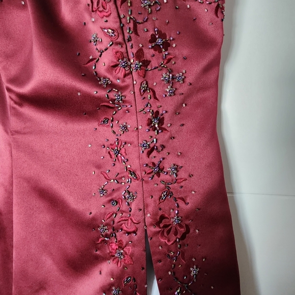 Graduation Dress/Gown - Picture 4 of 9